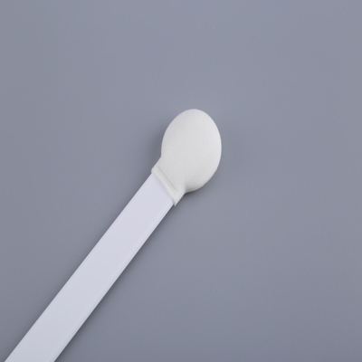 주문을 받아서 만들어진 높은 흡수성 거품 청소 면봉 플라스틱 손잡이 물자