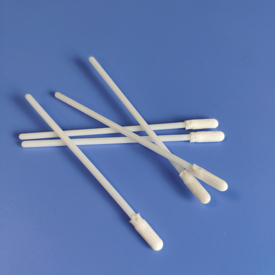 매우 낮은 비휘발성 잔류물을 가진 겹켜 뜨개질을 하는 폴리에스테 면봉 7cm